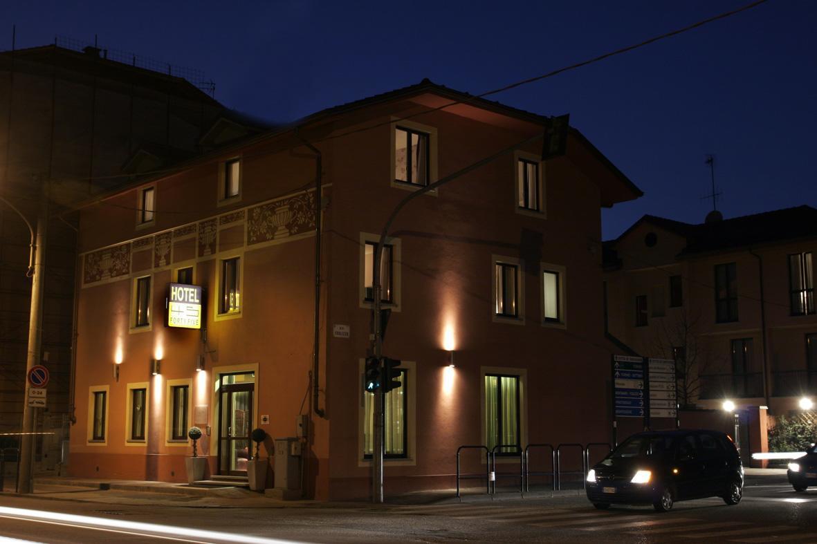 Hotel Fortyfive Chivasso Exterior photo